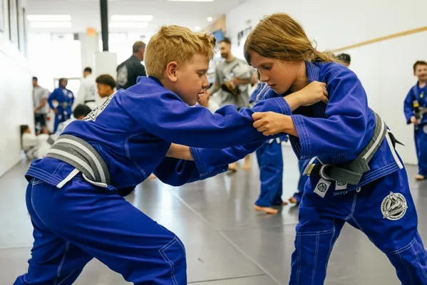 Junior Sharks (ages 7+)